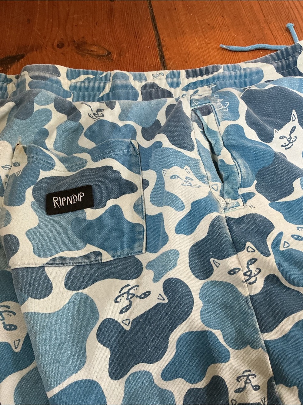 RipnDip Distressed Lord Nermal camo knit shorts, large